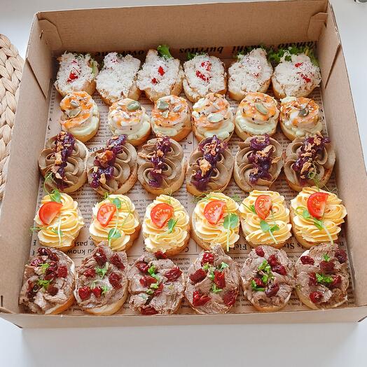 Кростини, 5 вкусов по 6 шт