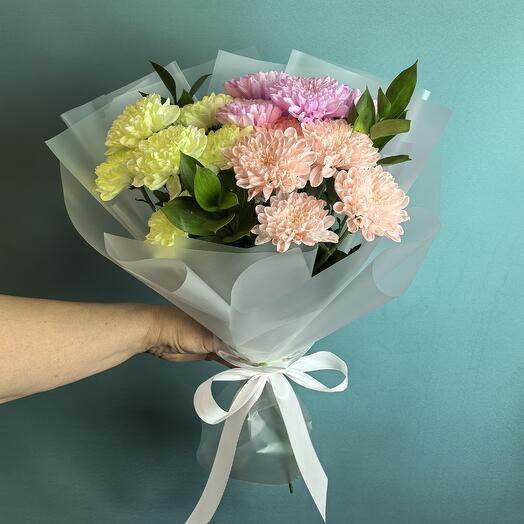 Букет с кустовой хризантемой Алтай