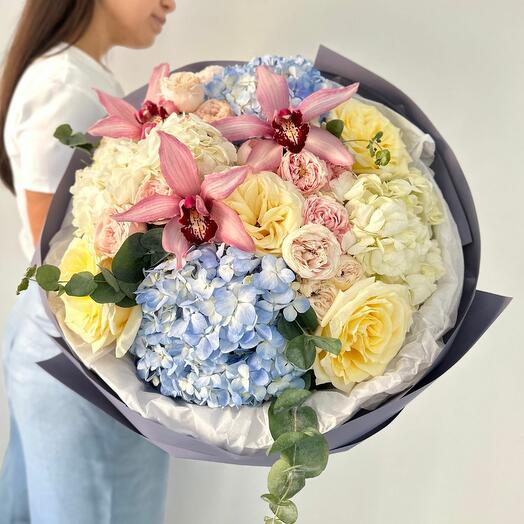 Букет "Очаровывающий"