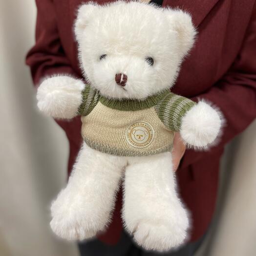 Игрушка  белвй мишка в свитере с полосками