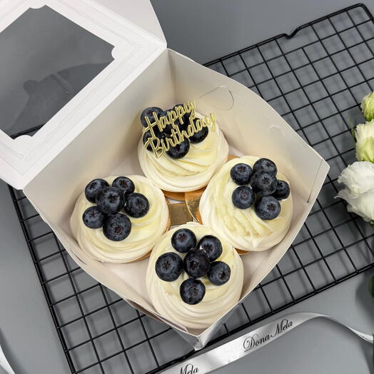 Павлова с голубикой