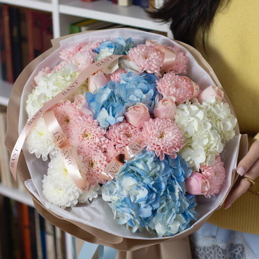 Сборный букет 28