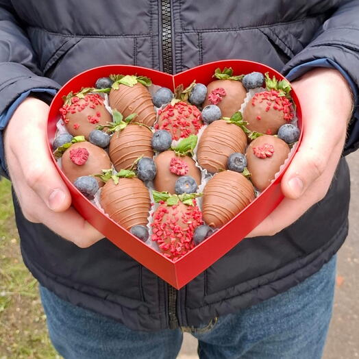 Клубника в шоколаде Сердце