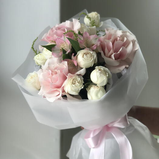 Букет ХИТ 3 француза, 3 кустовых, альстромерия / 15 Buket flowers