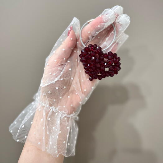 Брелок объемное сердце из бусин