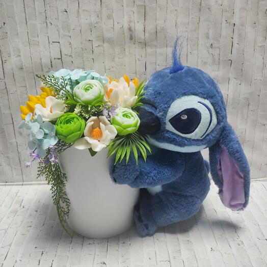 Букет цветов из мыла Стич