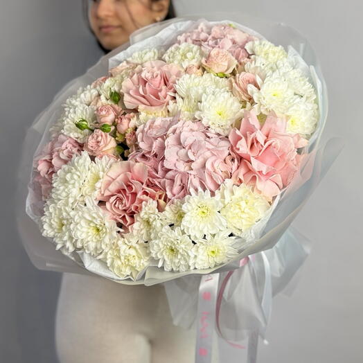 🌸Премиум букет в нежных тонах с гортензией, французскими розами, кустовыми розами