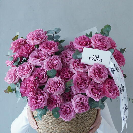 Корзина с цветами