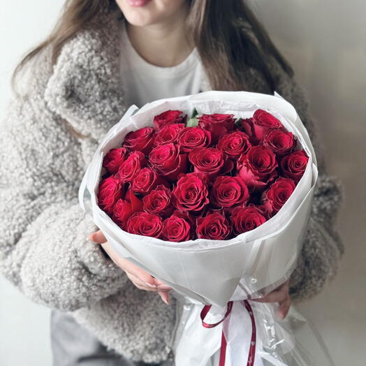 Красные розы 25 штук 40 см