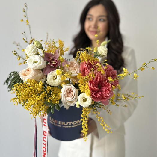 Композиция "Мимоза и экзотика"