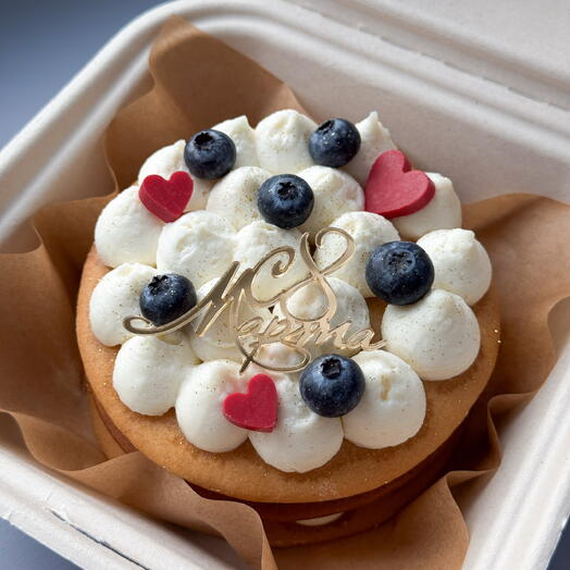 Бенто медовик 8 марта