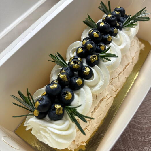 Меренговый рулет (подарок на 8 марта)