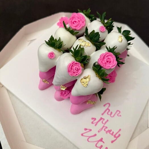 Strawberry cake