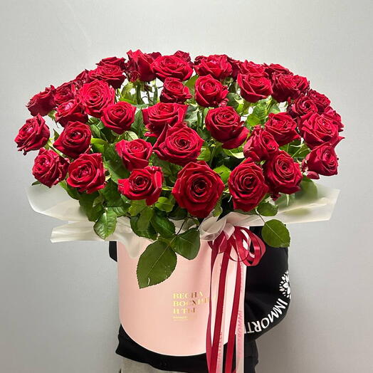 Композиция 55 роз