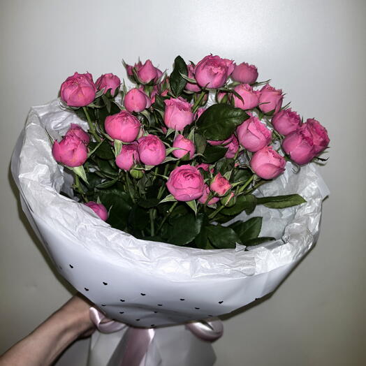 Букет из 5 кустовых роз 🌹