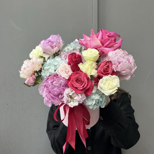 Композиция с Пышной Гортензией, Пионами и Розами 💙💖