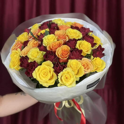 Микс роз 51 шт