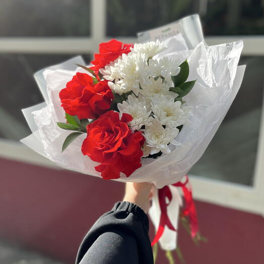 Авторский букет из Французских Роз и Хризантем