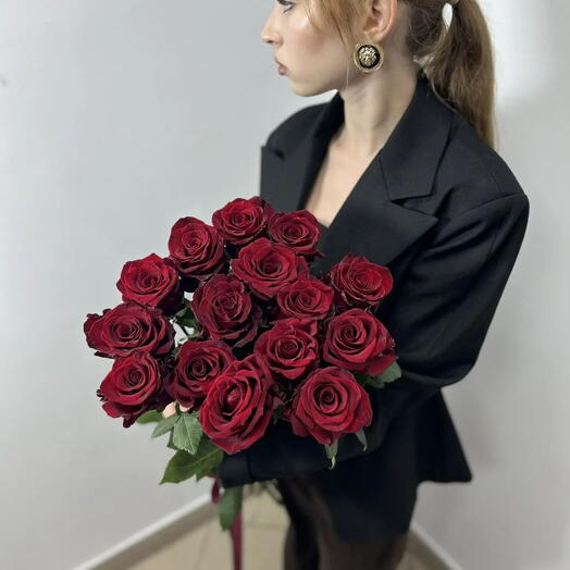15 красных Эквадорских роз