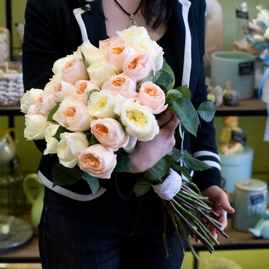Ramo de rosas en forma de peonía " Jennifer"