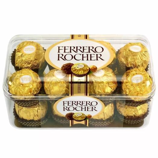 Набор конфет Ferrero Rocher из молочного шоколада, с начинкой из крема и лесного ореха, 200 гр