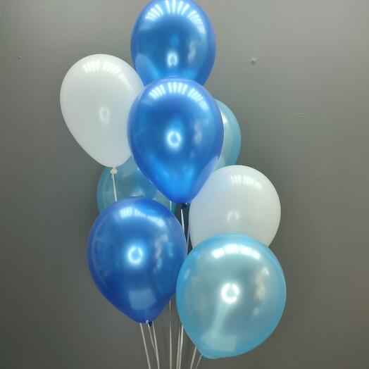 9 helium balloons
