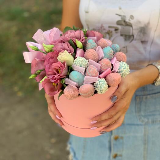 Strawberries /flowers in a box