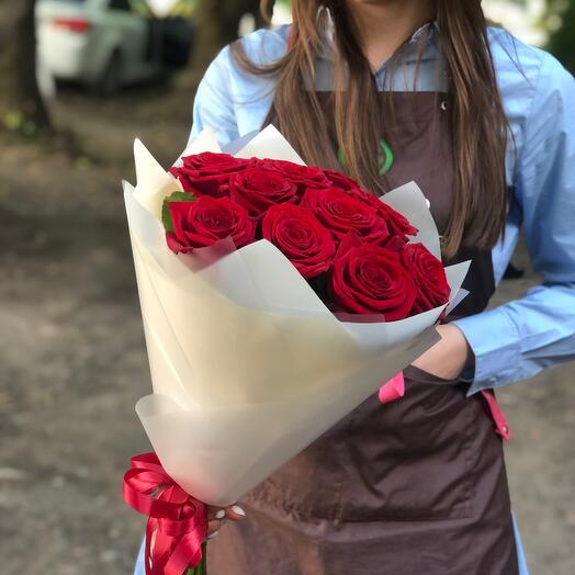 Ramo de 11 rosas rojas