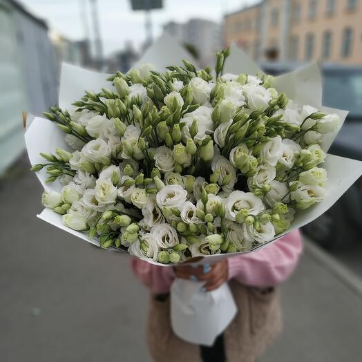 Букет из Эустомы "Белоснежка"