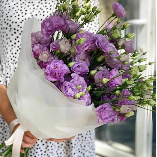 Bouquet of blue Eustoma