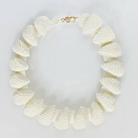 Necklace WAVE - ivory