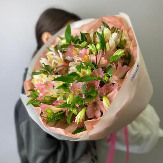 Букет из альстромери