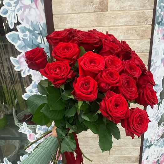 Красные розы 23