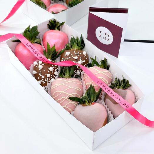 Набор «Розовая мечта» из клубники в шоколаде