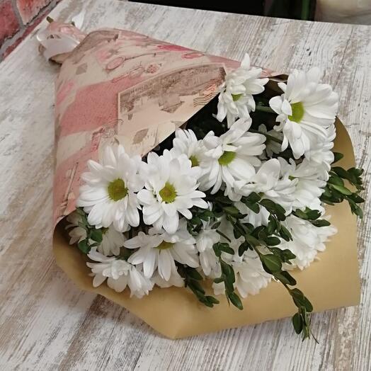 Bouquet of bush chrysanthemums