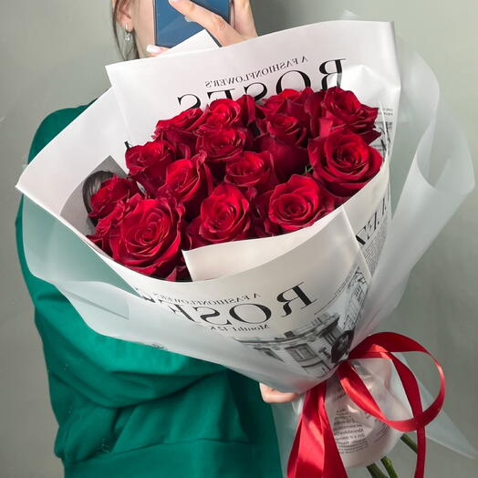 Ramo de rosas rojas importadas