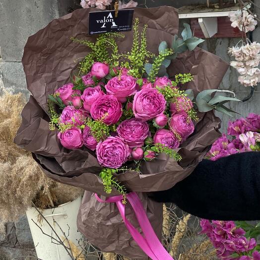 Rosa cremisi