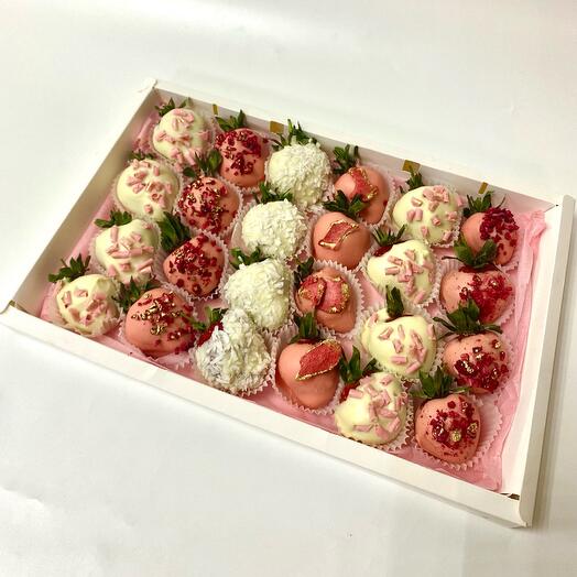 Клубника в белом шоколаде