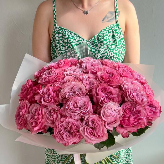 Букет из эквадорских пионовидных роз Кантри блюз