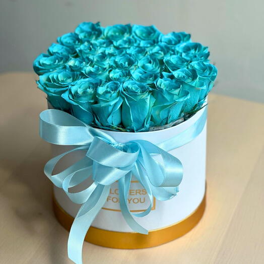 31 Blue Rose Box