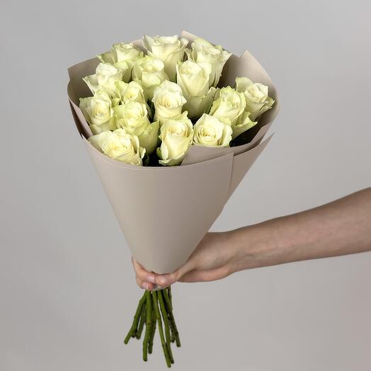 Ramo de flores de 15 rosas blancas Kenia