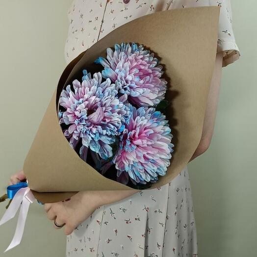 Bouquet with blue chrysanthemum in Craft