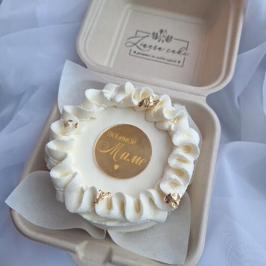 Bento cake "To my beloved mother" as a gift for mom