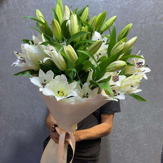 Beautiful Lilies Bouquet