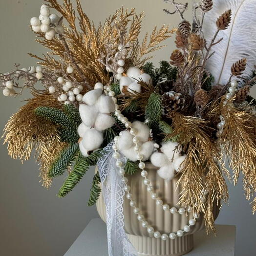 Winter arrangement in flower pot