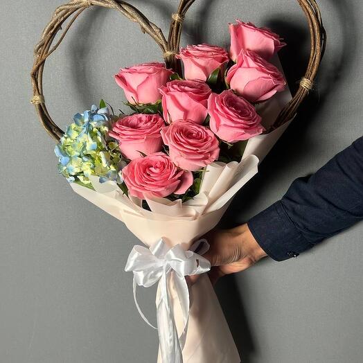 Heart Frame Bouquet N-054