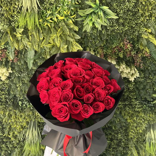 31 Red Roses bouquet