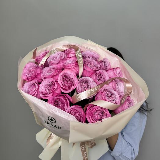 Queen s Crown 25 пионовидных роз