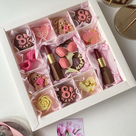 Подарок на 8 марта коллегам, маме, девушке, бабушке