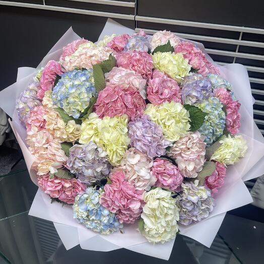Микс из гортензий